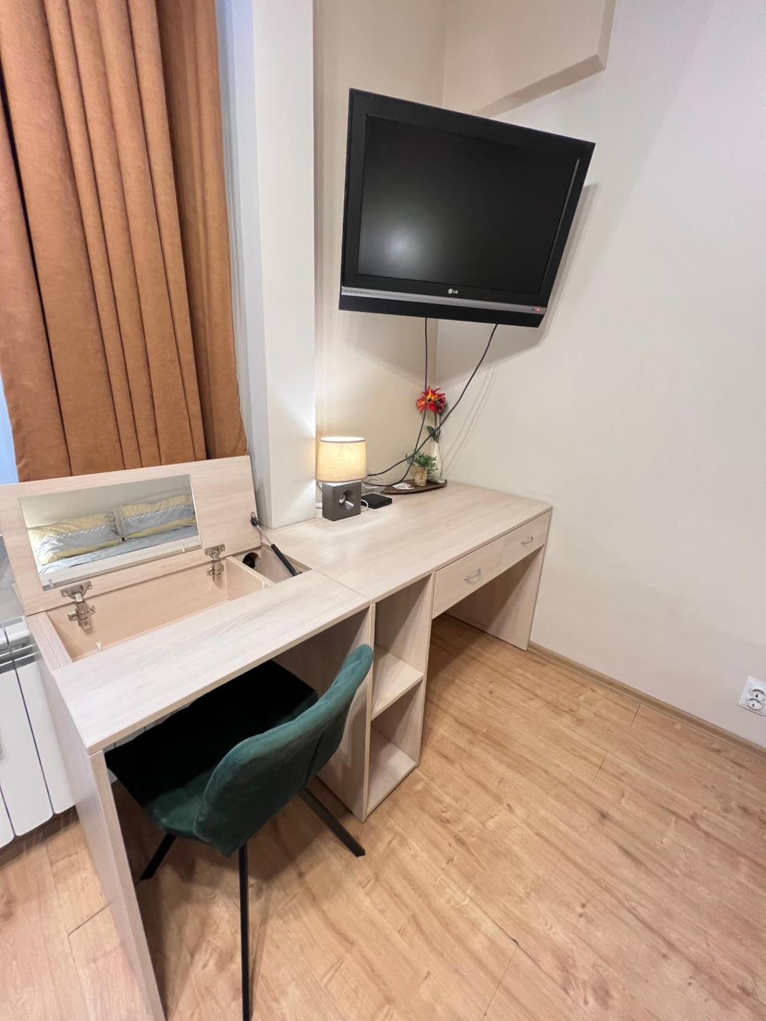 Budapest Cozy W Working Space And Wifi Appartement Sofia